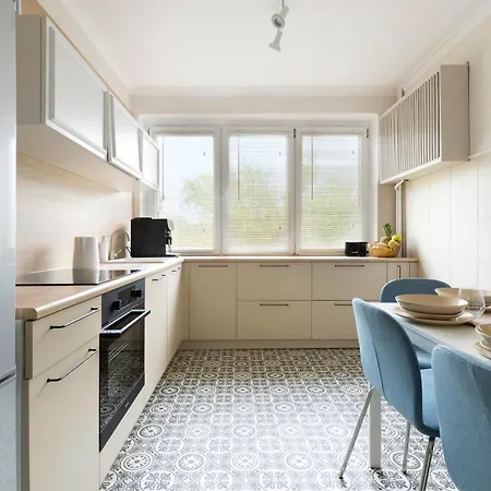 Elite Marine Brzezno Gdansk